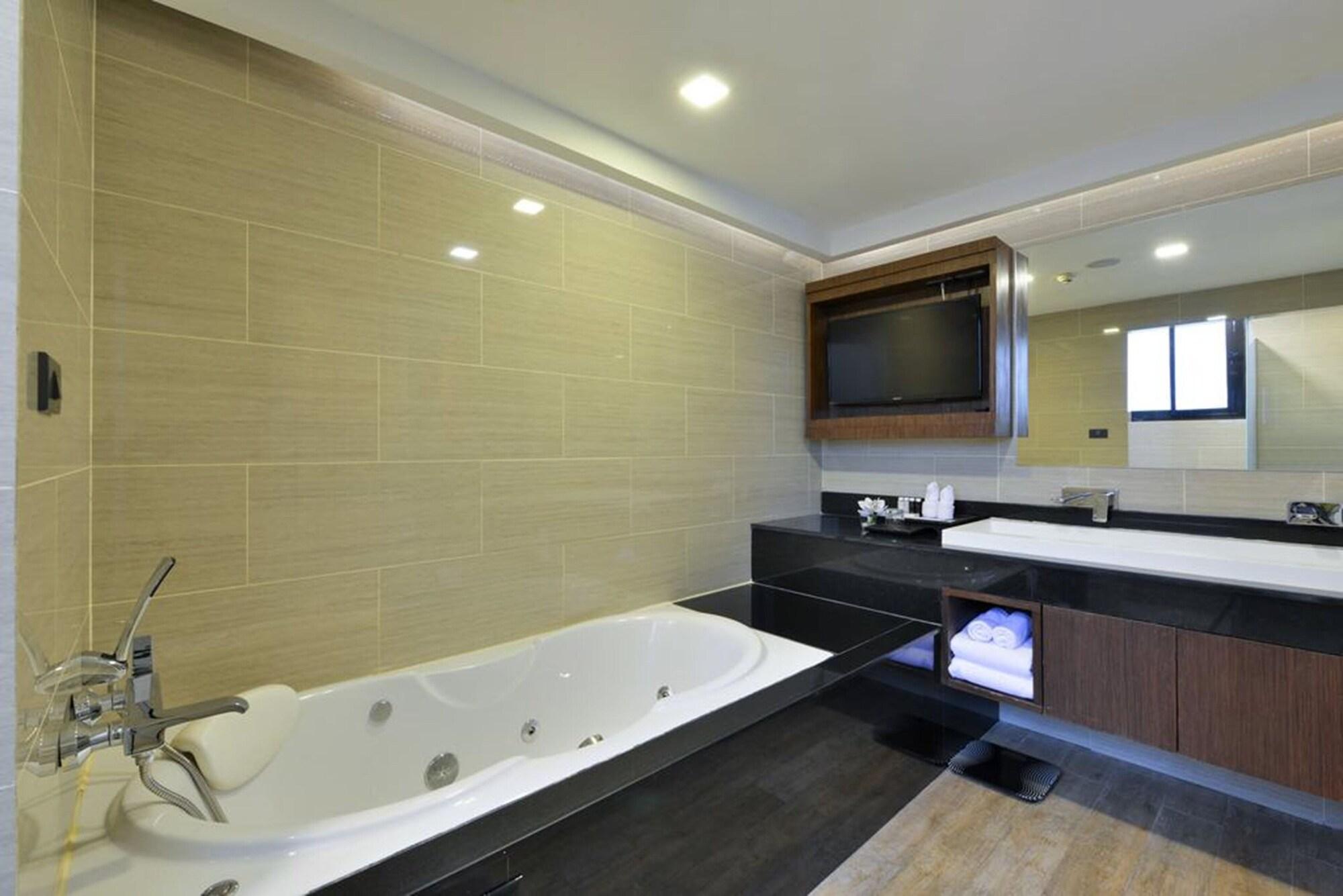 Syama Suite Sukhumvit 20 Bangkok Luaran gambar